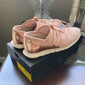 EUC! Cole Haan Zerogrand Rose Gold Quilted Sneaker